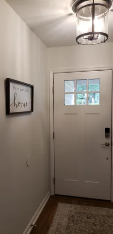 $2,400 | 224 Timberlane Road, Tallahassee, FL 32312