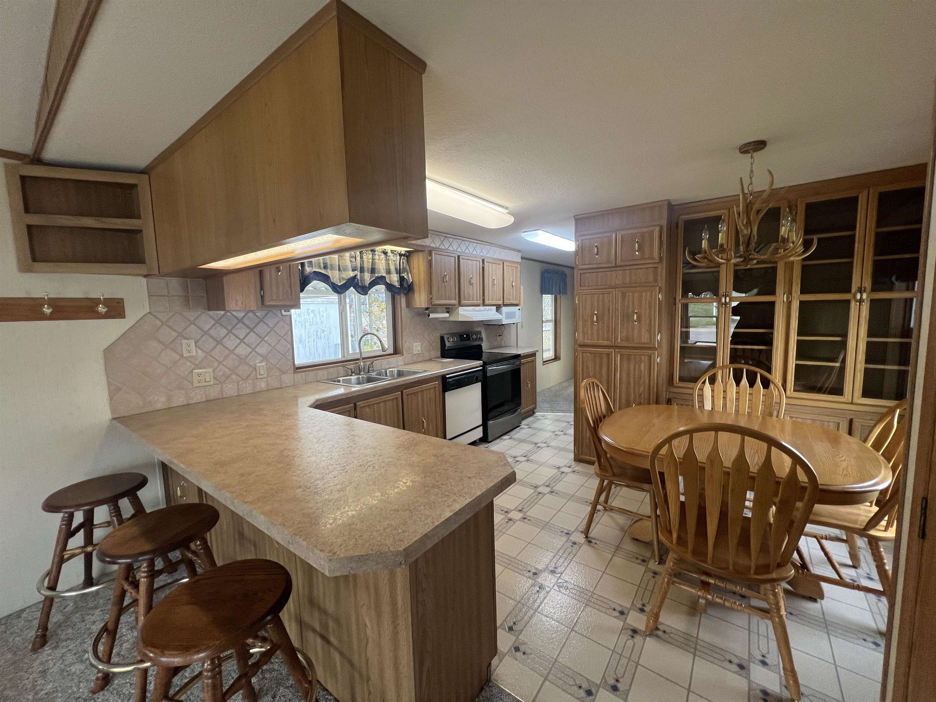 1060 South Main Street, Unit 17 Colville, WA 99114 - Photo 8 of 24