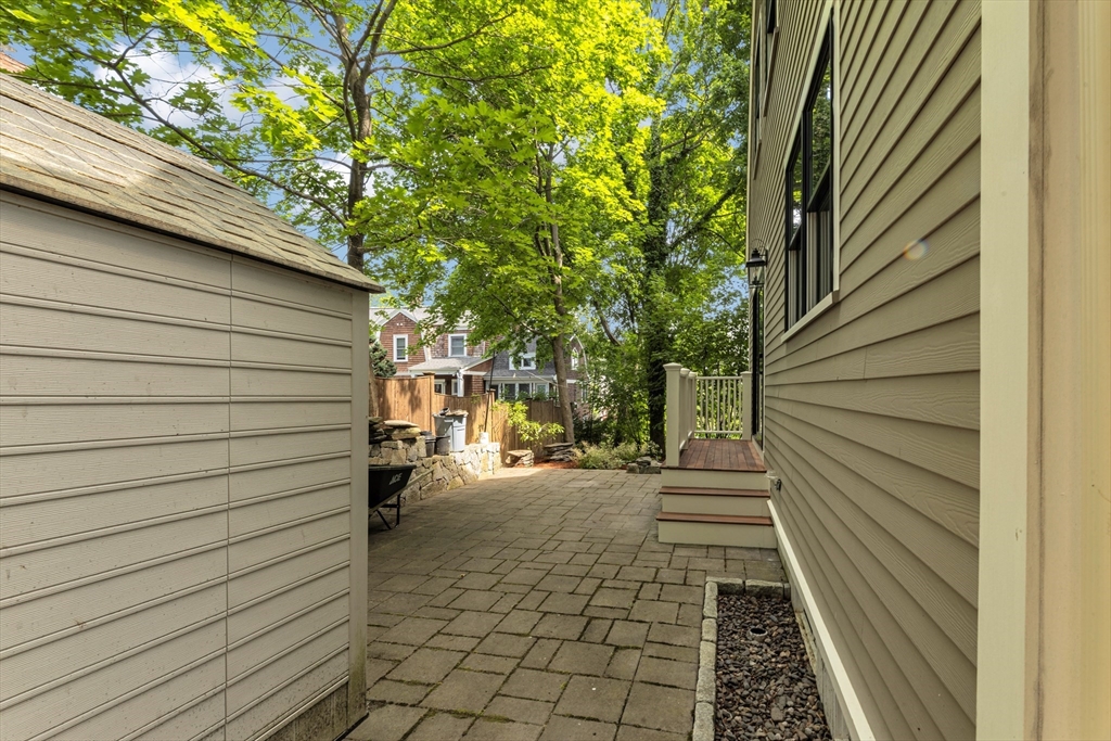 11 Chase Avenue, Unit 1 Lexington, MA 02421 - Photo 36 of 40