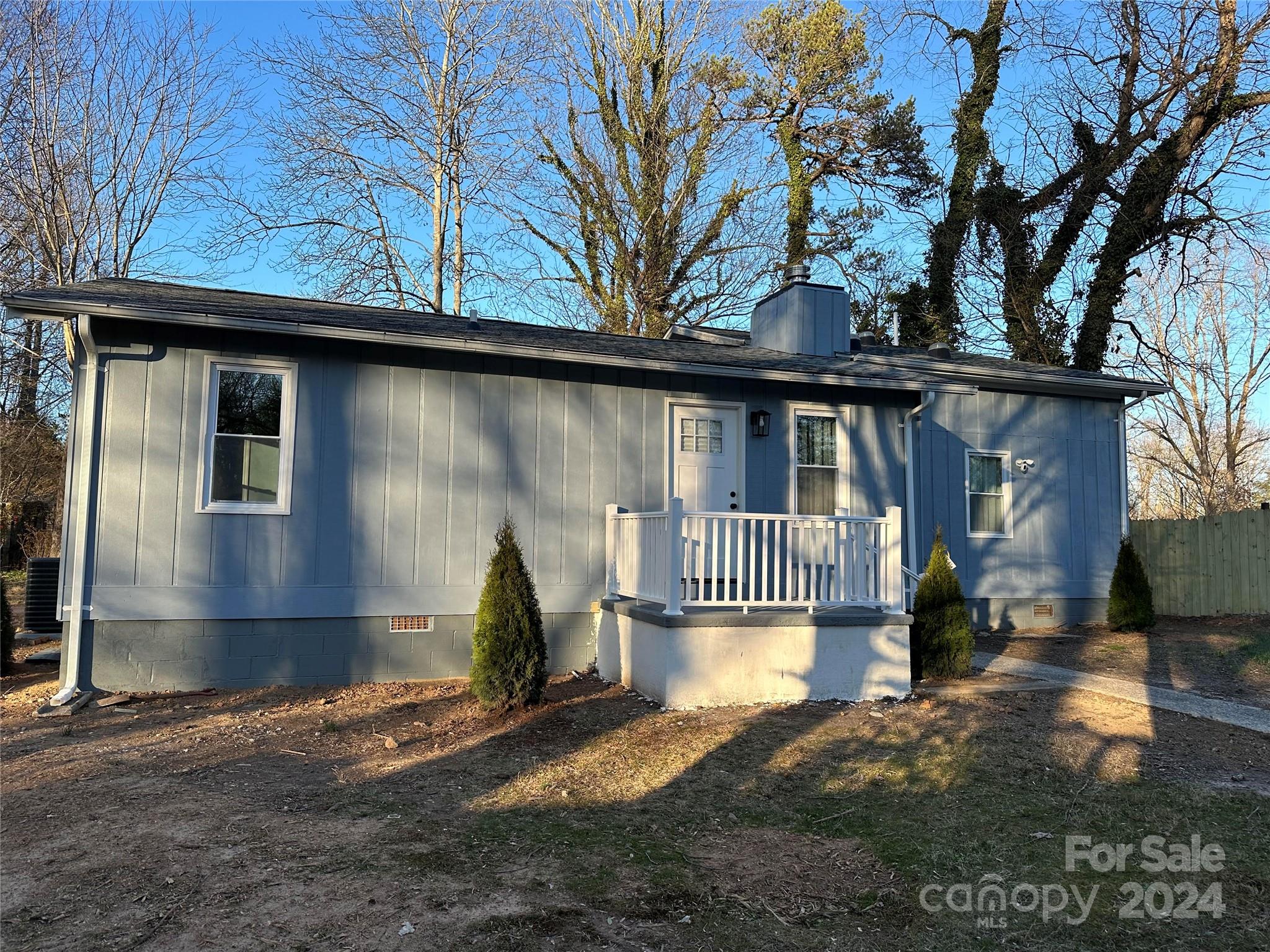 712 East Blue Ridge Road East Flat Rock, NC 28726 - Photo 5 of 22 Gallery Image 5