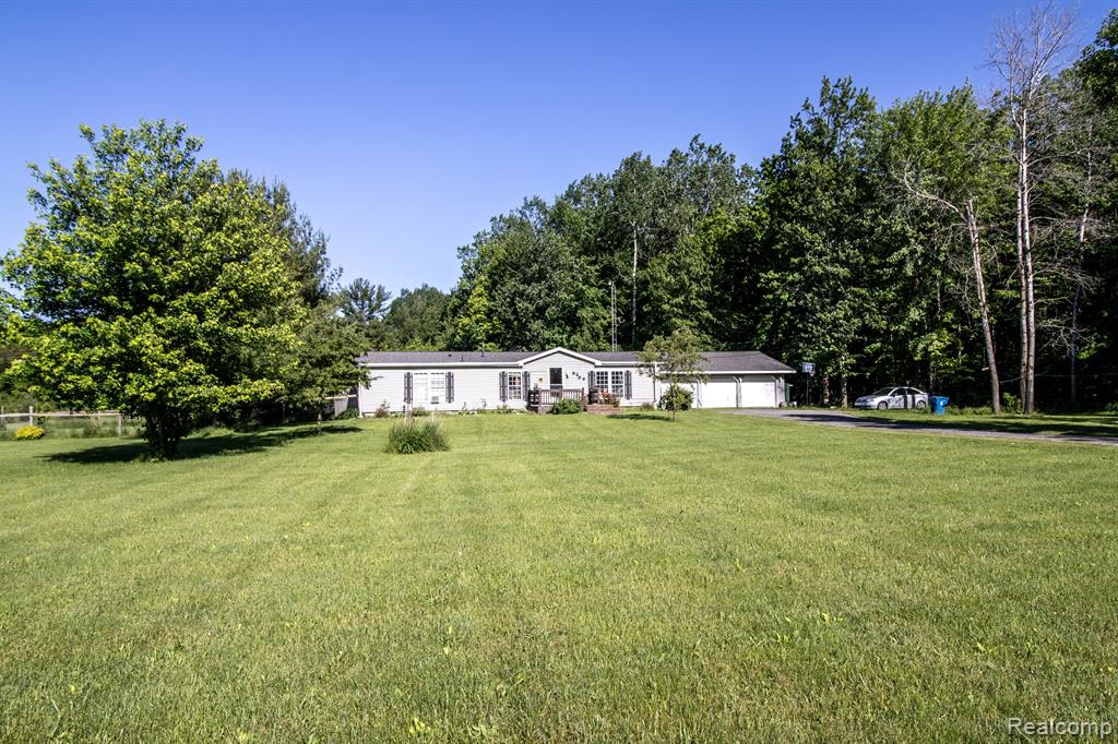 9356 Nichols Road Montrose, MI 48457 - Photo 46 of 51
