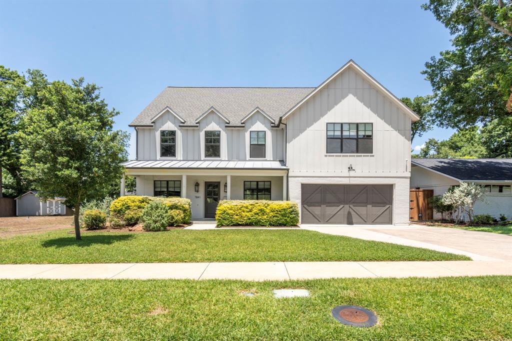 7841 Blackbird Lane Dallas, TX 75238 - Photo 1 of 40