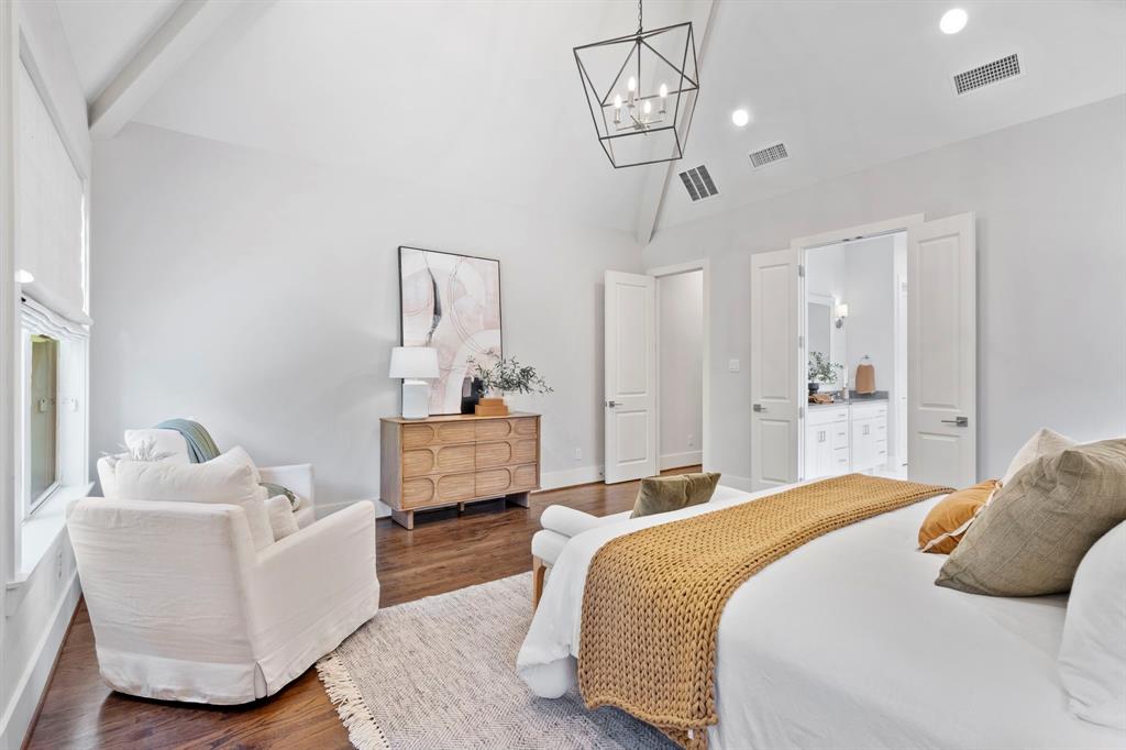 7841 Blackbird Lane Dallas, TX 75238 - Photo 21 of 40