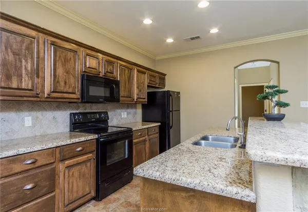 $2,250 | 3010 Old Ironsides Drive, College Station, TX 77845