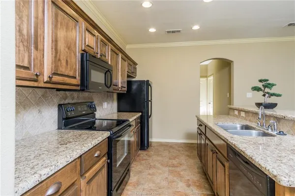 $2,250 | 3010 Old Ironsides Drive, College Station, TX 77845