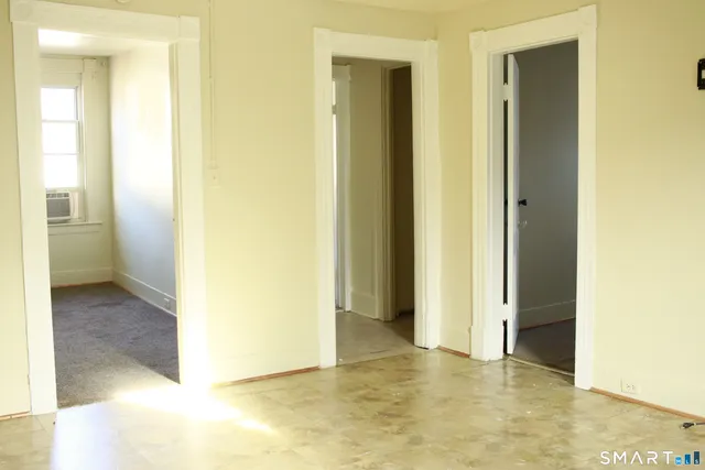 $1,500 | 175 Chestnut Avenue, Waterbury, CT 06710