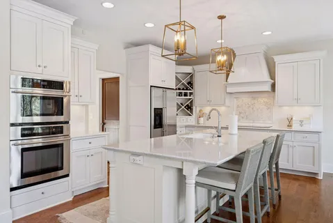 $995,000 | 6473 Merrimac Lane North, Maple Grove, MN 55311