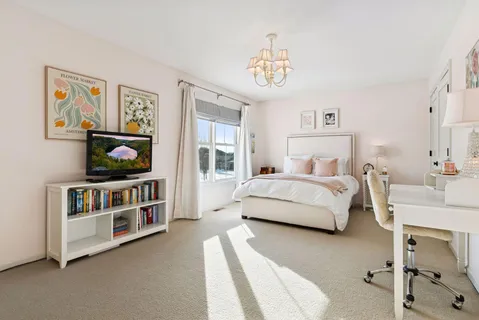 $995,000 | 6473 Merrimac Lane North, Maple Grove, MN 55311