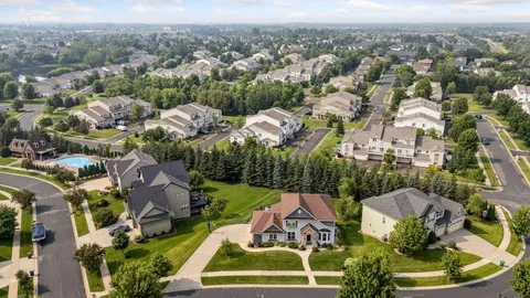 $995,000 | 6473 Merrimac Lane North, Maple Grove, MN 55311