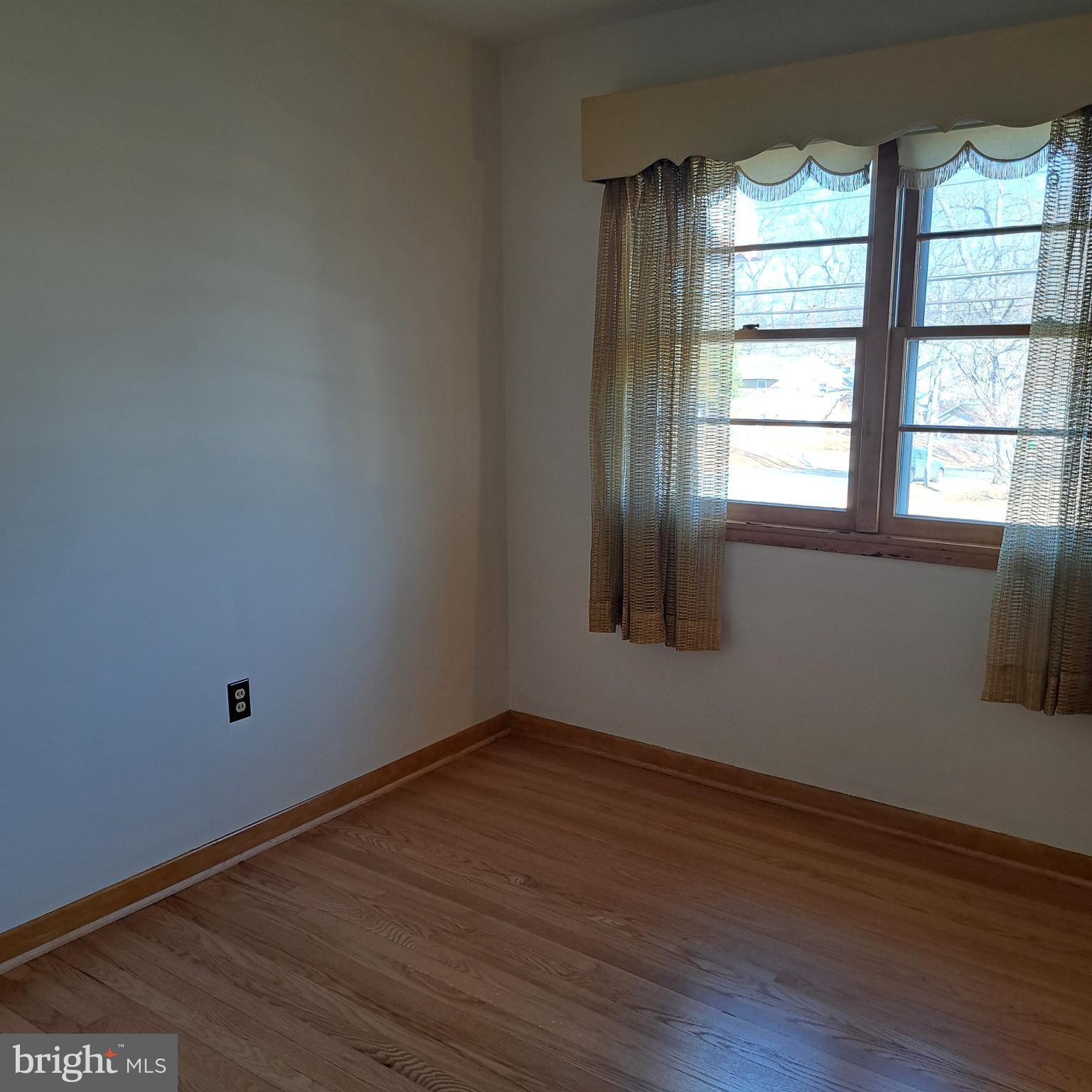 9301 Tuckerman Street Lanham, MD 20706 - Photo 22 of 48