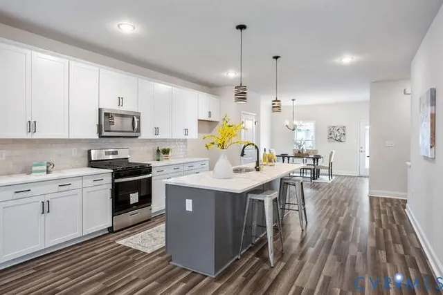 $459,950 | 15325 Princess Lauren Lane, Midlothian, VA 23112