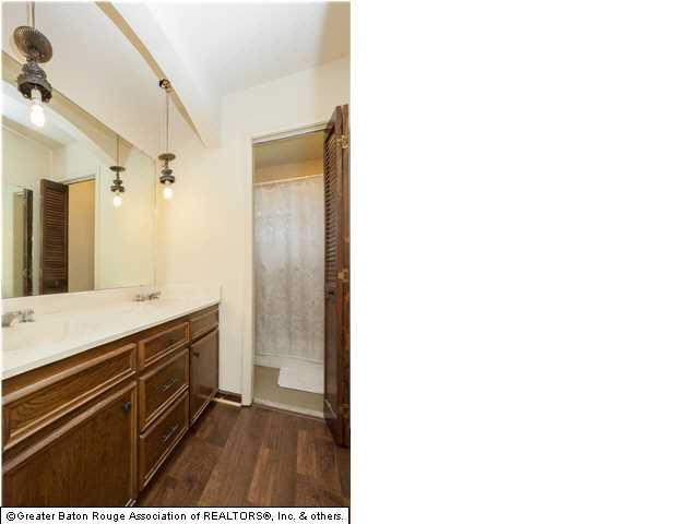 3593 Ridgemont Drive Baton Rouge, LA 70814 - Photo 11 of 20 Gallery Image 11