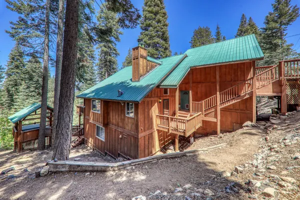 $799,000 | 10880 Laurelwood Drive, Truckee, CA 96161