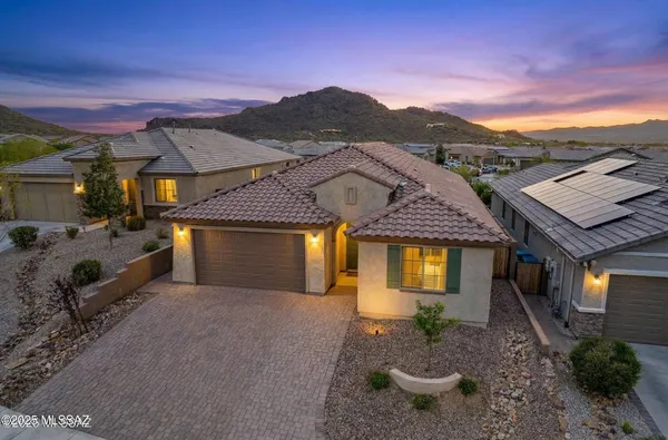 $565,000 | 8338 West Spaulding Street, Tucson, AZ 85743