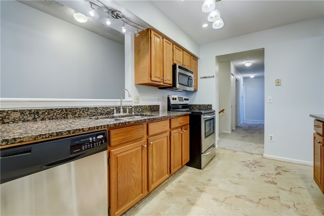 3 Packett's Grove Perinton, NY 14450 - Photo 20 of 39