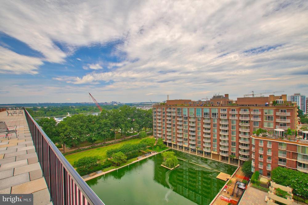 520 N Street Southwest, Unit S112 Washington, DC 20024 - Photo 6 of 30 aerial view of a city