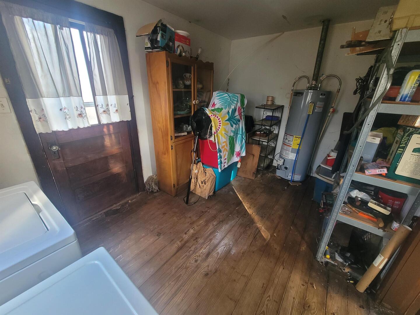 108 North Walnut Street McLeansboro, IL 62859 - Photo 16 of 25 a view of a room with gym equipment