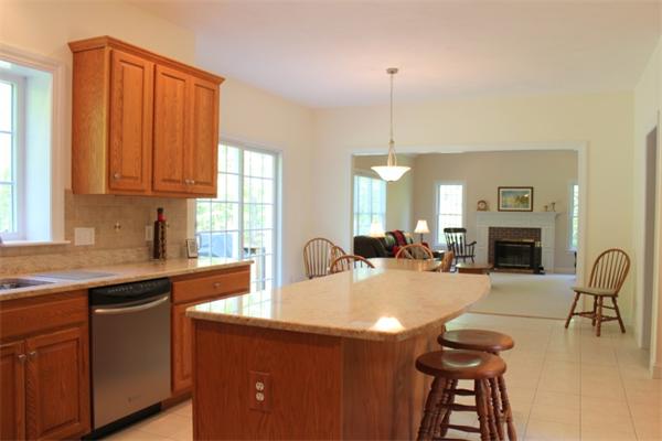 16 Spring Street Hopkinton, MA 01748 - Photo 5 of 30