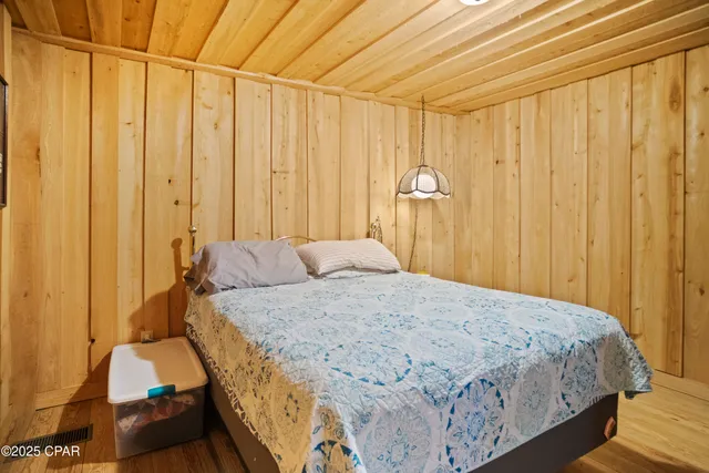 $99,999 | 14443 Barker Road, Wewahitchka, FL 32449