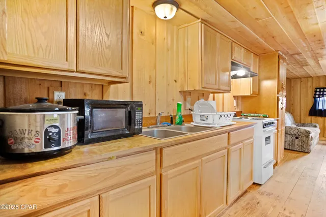 $99,999 | 14443 Barker Road, Wewahitchka, FL 32449