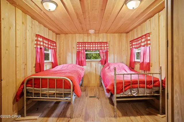 $99,999 | 14443 Barker Road, Wewahitchka, FL 32449