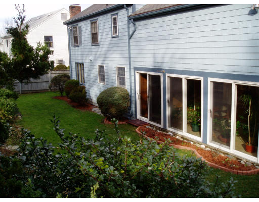 28 Jordan Road Brookline, MA 02446 - Photo 8 of 8 Gallery Image 8