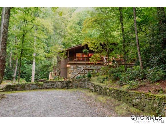 55 Bear Rock Loop Road Hendersonville, NC 28739 - Photo 2 of 24 Gallery Image 2