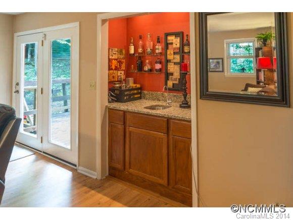 55 Bear Rock Loop Road Hendersonville, NC 28739 - Photo 12 of 24 Gallery Image 12