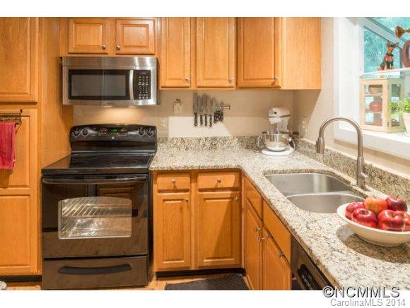 55 Bear Rock Loop Road Hendersonville, NC 28739 - Photo 16 of 24 Gallery Image 16