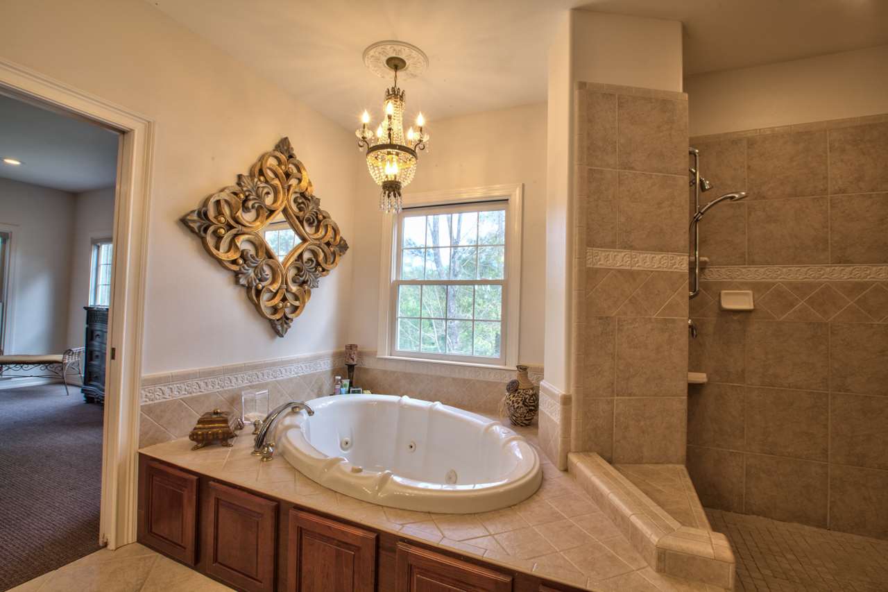 5269 Quail Valley Road Tallahassee, FL 32309 - Photo 9 of 25 Gallery Image 9
