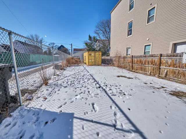 a view of a street with house