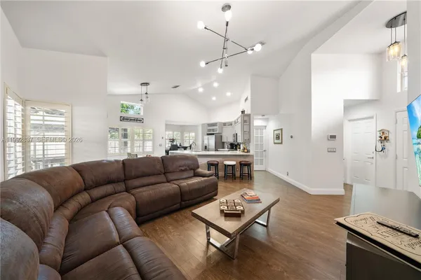 $4,300 | 366 Bedford Avenue, Weston, FL 33326