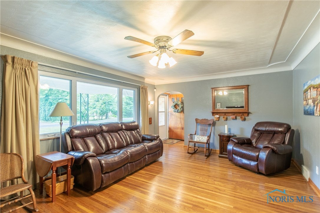 1113 Harrow Road Toledo, OH 43615 - Photo 9 of 28 Gallery Image 9