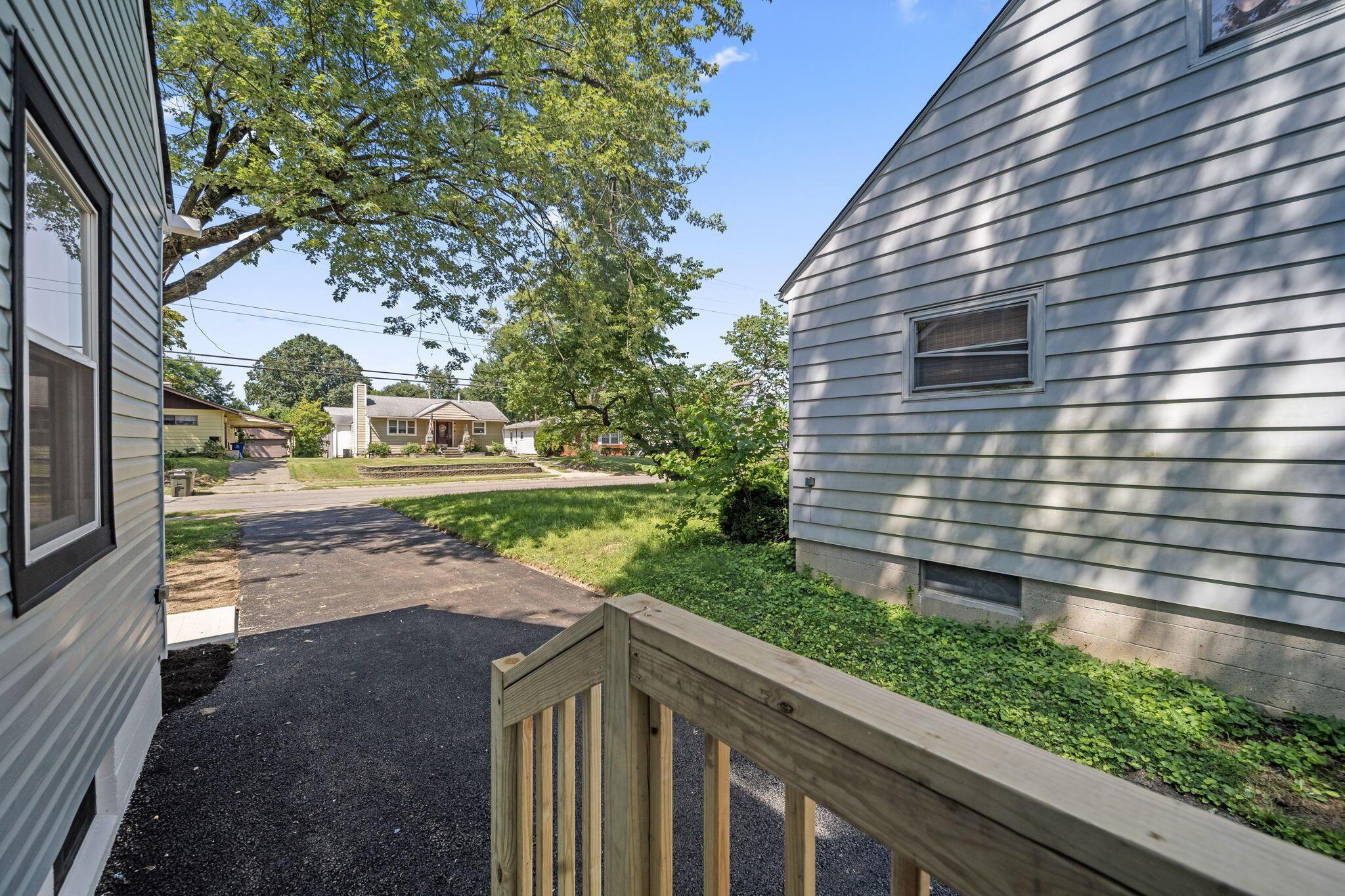 1319 Northridge Road Columbus, OH 43224 - Photo 46 of 66 46-web-or-mls-DSC05297