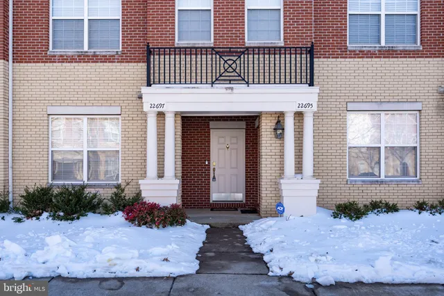 $549,999 | 22697 Verde Gate Terrace, Brambleton, VA 20148