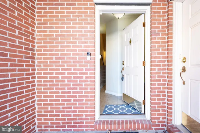 $549,999 | 22697 Verde Gate Terrace, Brambleton, VA 20148