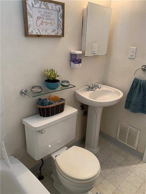 1709 Rutherford Avenue Pittsburgh, PA 15216 - Photo 11 of 12 Gallery Image 11