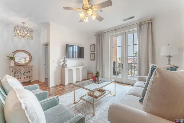 $2,500 | 7707 Bluebonnet Boulevard, Unit 314, Baton Rouge, LA 70810