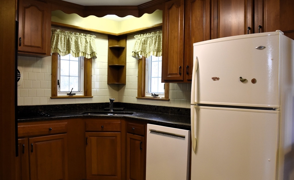 36 Center Road Dudley, MA 01571 - Photo 10 of 28 Gallery Image 10