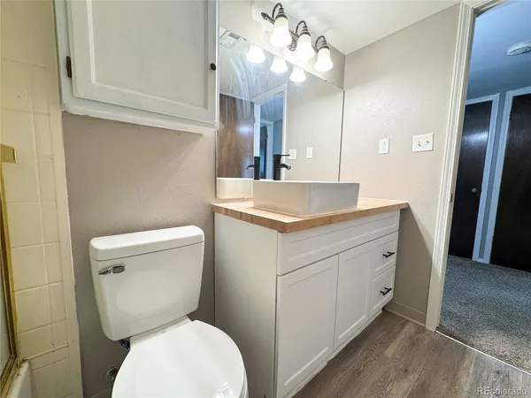 $199,900 | 8870 West Jewell Avenue, Unit 11, Lakewood, CO 80232