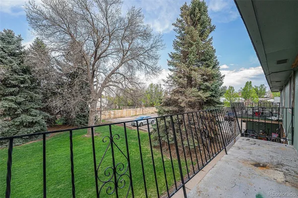 $199,900 | 8870 West Jewell Avenue, Unit 11, Lakewood, CO 80232