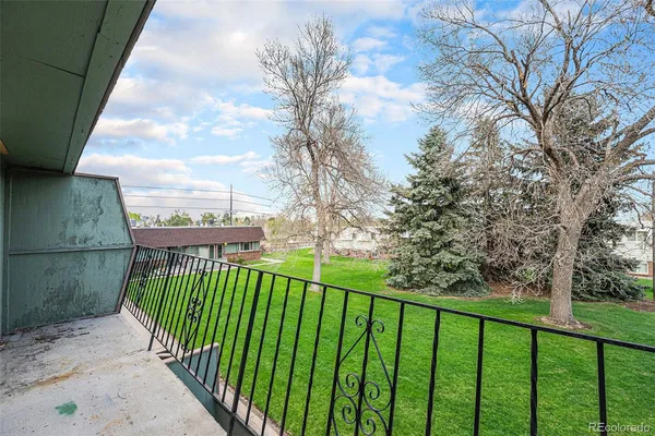 $199,900 | 8870 West Jewell Avenue, Unit 11, Lakewood, CO 80232