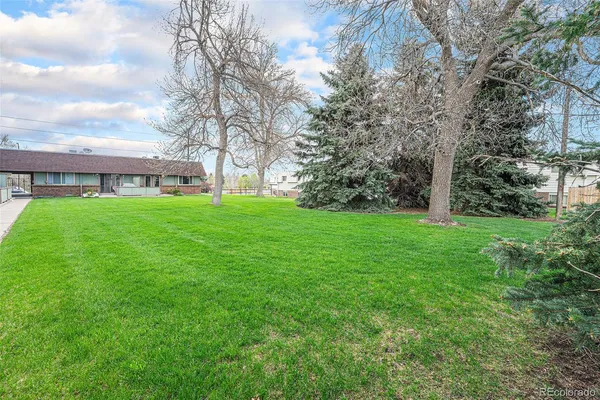 $199,900 | 8870 West Jewell Avenue, Unit 11, Lakewood, CO 80232