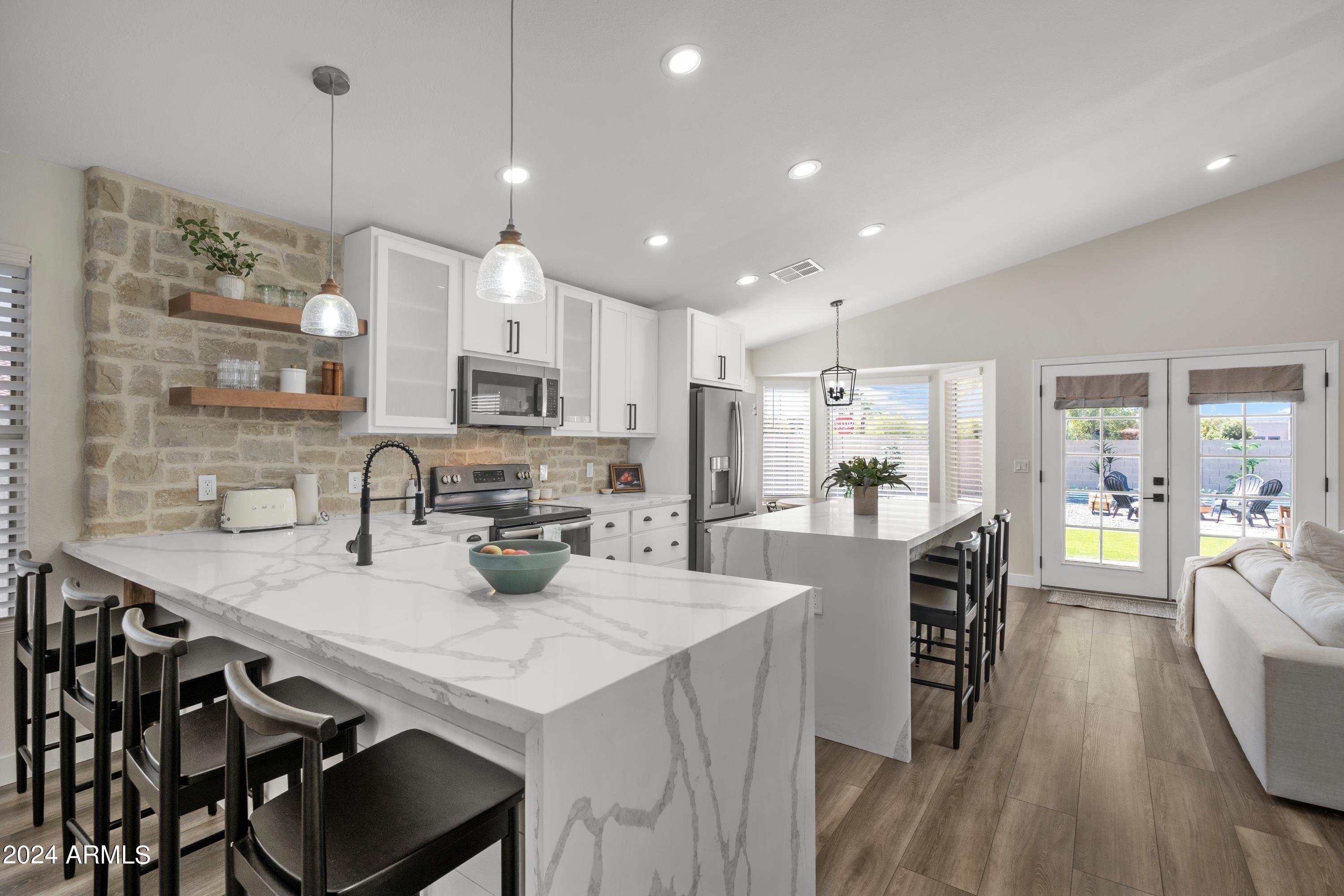 7709 West Boca Raton Road Peoria, AZ 85381 - Photo 11 of 45 Stunning kitchen