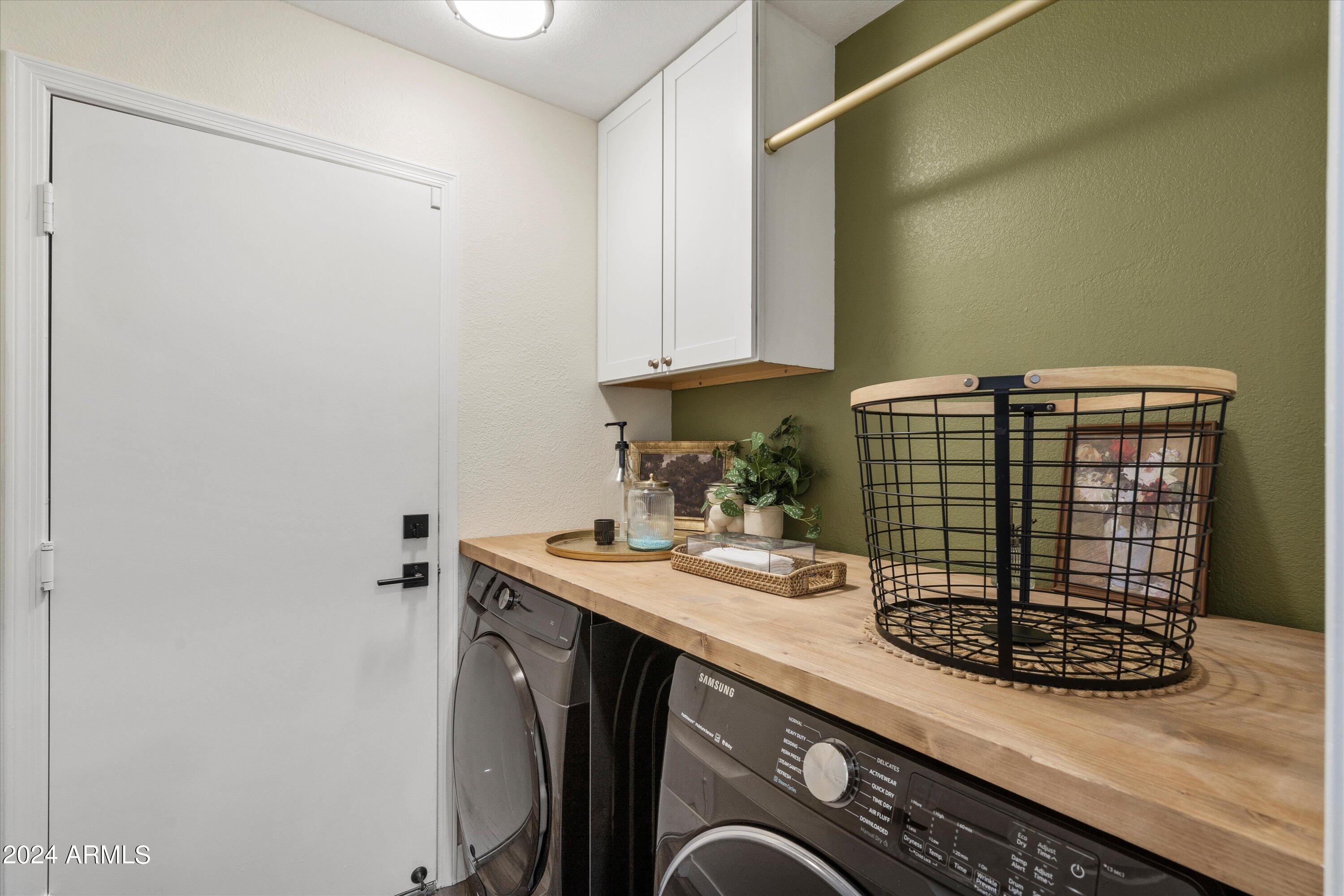 7709 West Boca Raton Road Peoria, AZ 85381 - Photo 33 of 45 Laundry room