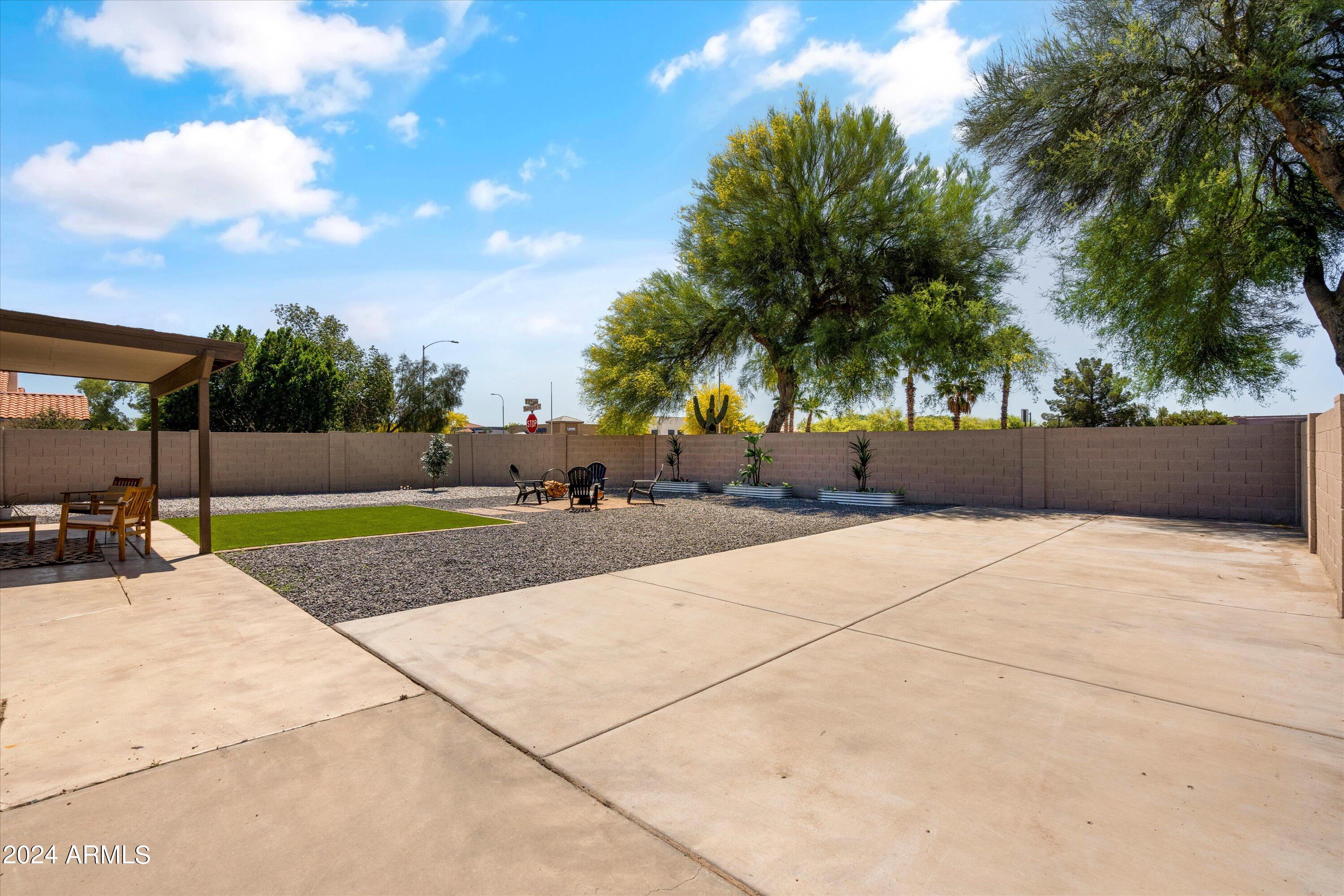 7709 West Boca Raton Road Peoria, AZ 85381 - Photo 40 of 45 Backyard
