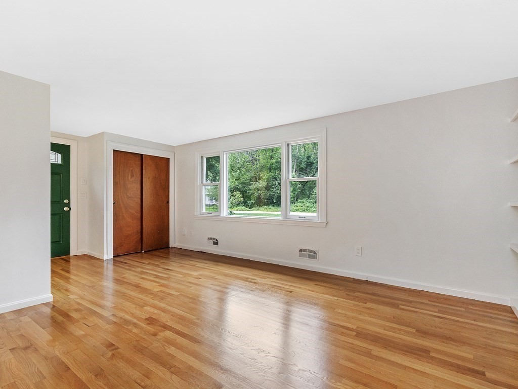 7 Knight Road Framingham, MA 01701 - Photo 11 of 21 Gallery Image 11