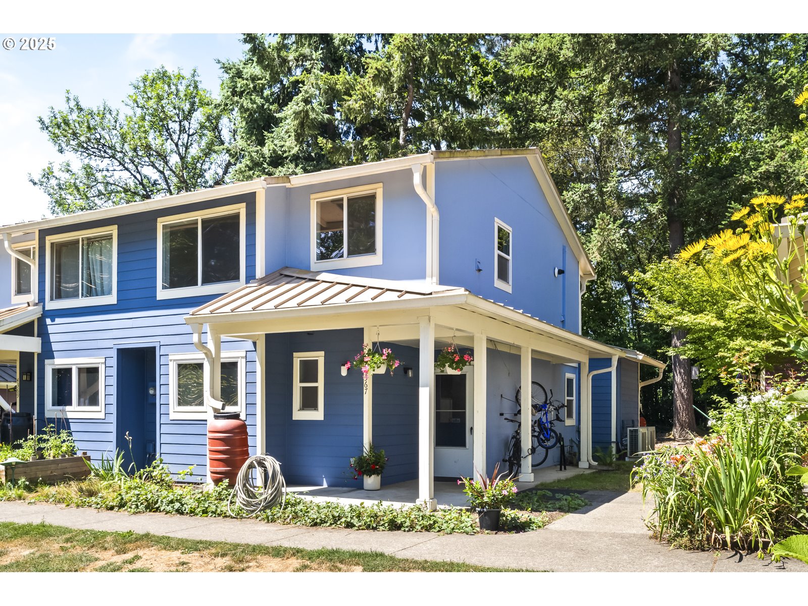 4367 Southwest 94th Avenue Portland, OR 97225 - Photo 3 of 44 Gallery Image 3