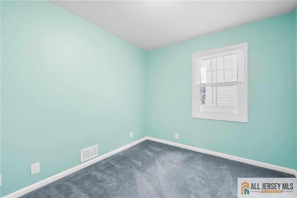 15 Chestnut Street Edison, NJ 08817 - Photo 20 of 33 Gallery Image 20