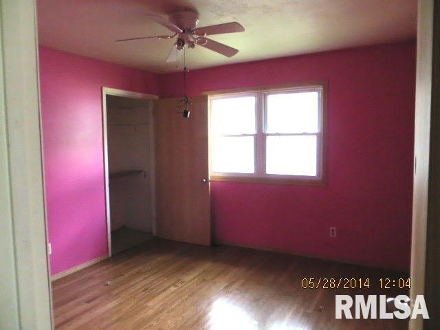 1206 Oak Street Harrisburg, IL 62946 - Photo 5 of 7